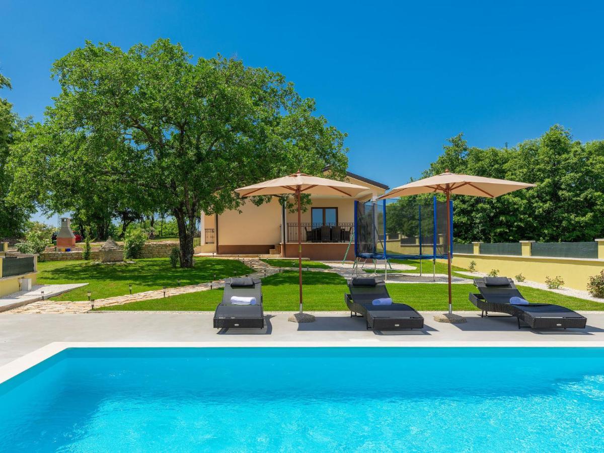 Holiday Home Villa Aniva By Interhome Zminj Exterior photo